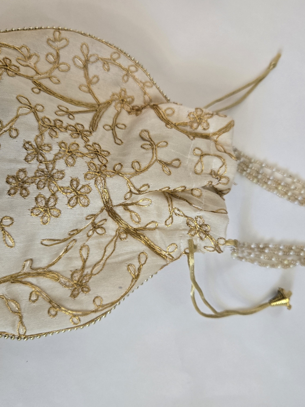 Beautifully Embroidered Delicate Ivory & Gold Evening Bag with Pearl Handle - Picture 6 of 7